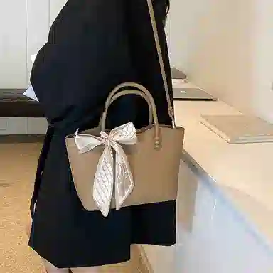 PINKLAND PU Tote