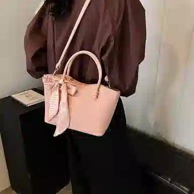 PINKLAND PU Tote