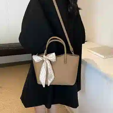 PINKLAND PU Tote