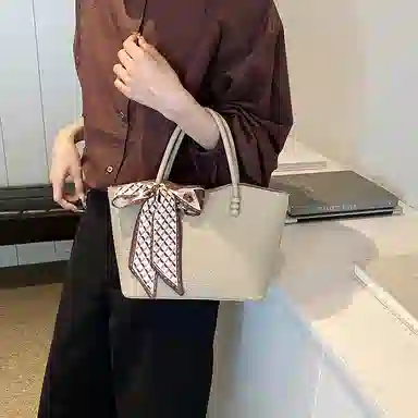 PINKLAND PU Tote