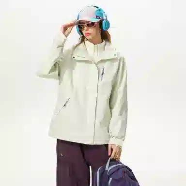 SNOW FLYING Tianshan 1.0