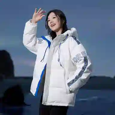 SNOW FLYING 85