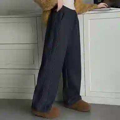 ALI THE FOX