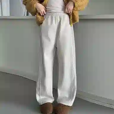 ALI THE FOX