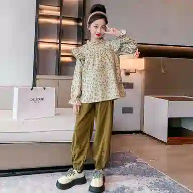 ALI THE FOX