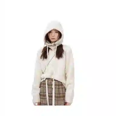 COMMA GIRL v