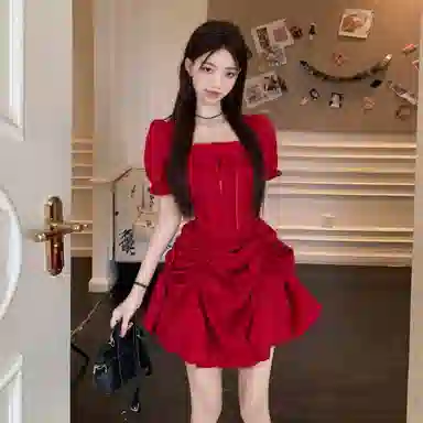 COMMA GIRL MM