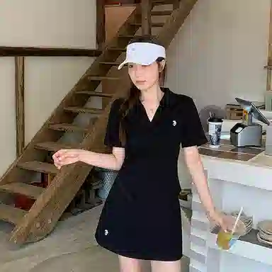 COMMA GIRL V