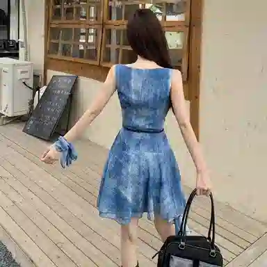 COMMA GIRL MMa