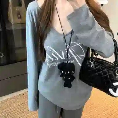 COMMA GIRL T