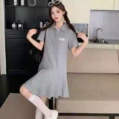 COMMA GIRL MMPolo