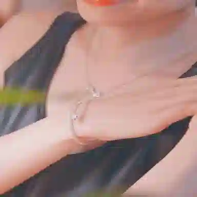 云诗茗 心心相恋礼盒彩妆套装 自然玻璃唇持久 日常通勤定妆不掉色不脱妆