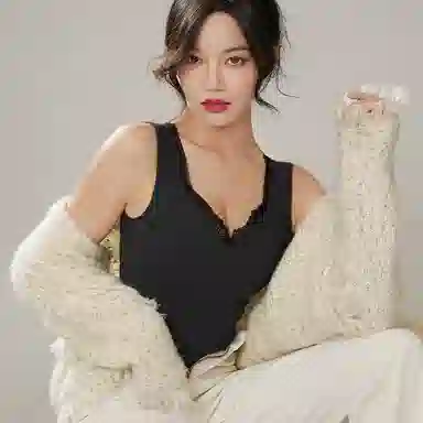 健将 保暖背心加绒加厚无痕德一体式带胸垫纯色修身打底保暖上装 女款 礼袋装