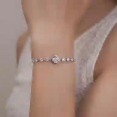 PINK U