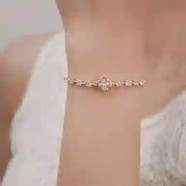 PINK U