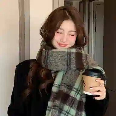 雅鹿 复古氛围感格纹  拉面马海毛加大加厚披肩 聚酯纤维 绒线围巾 男女同款情侣款 礼盒装