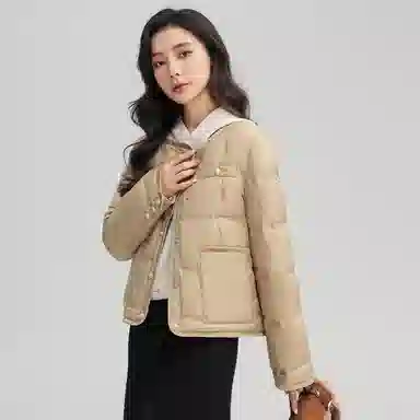 鸭鸭 舒适经典休闲时尚短款防寒连帽保暖轻薄羽绒服 女款