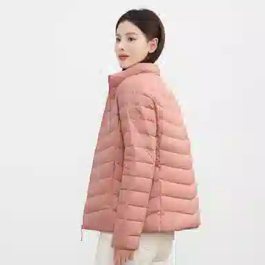 鸭鸭 纯色通勤连帽轻薄款短款外穿时尚百搭羽绒服 女款