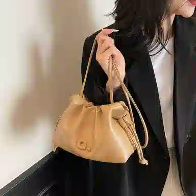 homeboisportclub PU Crossbody Bag