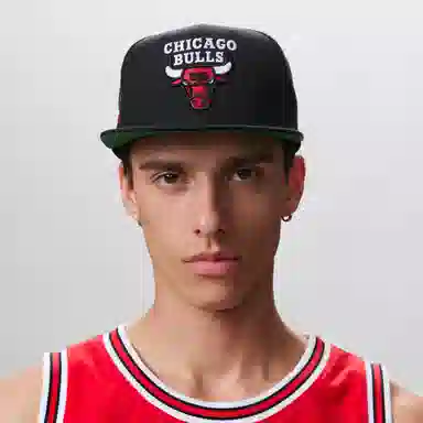 Mitchell Ness Lifestyle