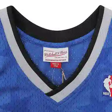 Mitchell & Ness Tracy McGrady 2000-01 Orlando Magic Jersey