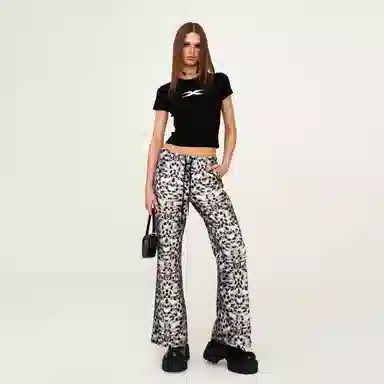 SMFK SS25 FUTURE T