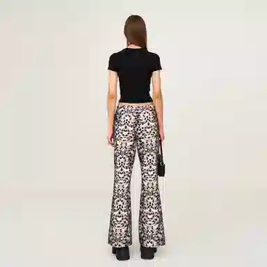 SMFK SS25 FUTURE T