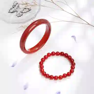 老凤祥 赤红贵妃镯 中国红新中式江南风 国潮吉祥古色古香汉服旗袍经典色 百搭高级感轻奢风 玛瑙 手镯 女款