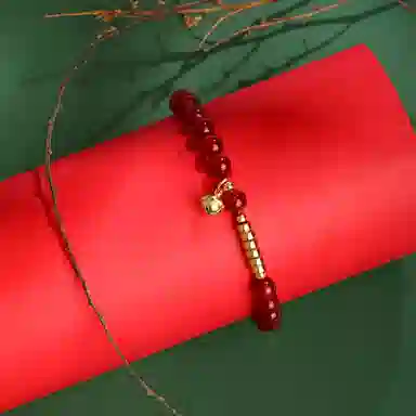 老凤祥 银铃红韵  福满乾坤吉祥如意 财运铃铛新中式国风韵味喜庆 气质轻奢简约设计#好运 玛瑙 手串 女款