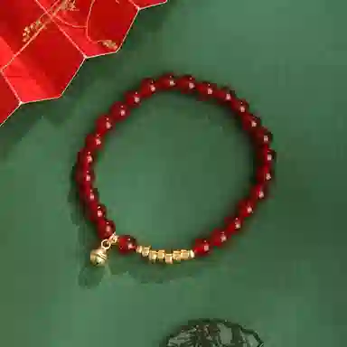 老凤祥 银铃红韵  福满乾坤吉祥如意 财运铃铛新中式国风韵味喜庆 气质轻奢简约设计#好运 玛瑙 手串 女款