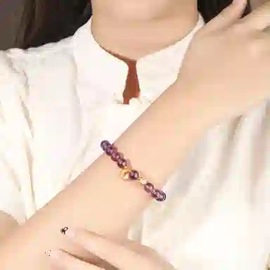 老凤祥 长命锁福锁紫梦 桃花小福新中式国潮古典风  莲语和谐美满温润细腻 轻奢风格时尚百搭#好运 紫水晶 手串 女款