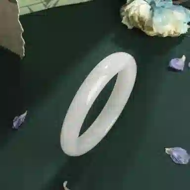 【甄选特级】 老凤祥 青山黛美人贵妃镯 宫廷风古典优雅 温润柔和 雅韵吉祥如意平安顺遂通勤百搭轻奢质感#好运 天山翠 手镯 女款