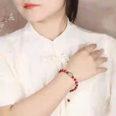 S925