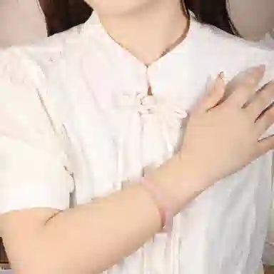 老凤祥 半白半粉贵妃镯 国潮东方雅致美学 桃夭胭脂粉渐变素圈叠戴  汉服旗袍搭配 贵气感#好运天然 玉髓 手镯 女款