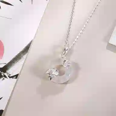 【高品质|足银|甄选冰透】  老凤祥 三生有杏平安扣 轻奢小众精致招财纳福高级感 女友恋爱百搭优雅气质锁骨链#好运天然 玉髓 项链 女款