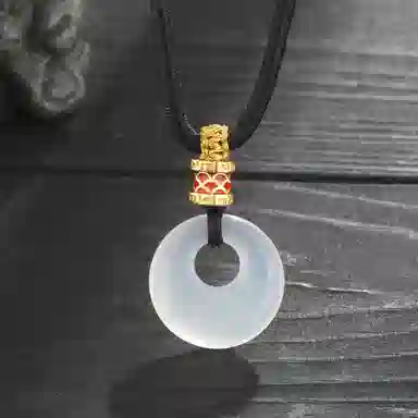 老凤祥 富贵公主平安扣 新中式国潮   小众设计冰透 平安喜乐 诸事顺利 轻奢风格时尚精致高级感#好运 玉髓 项链 男女同款情侣款