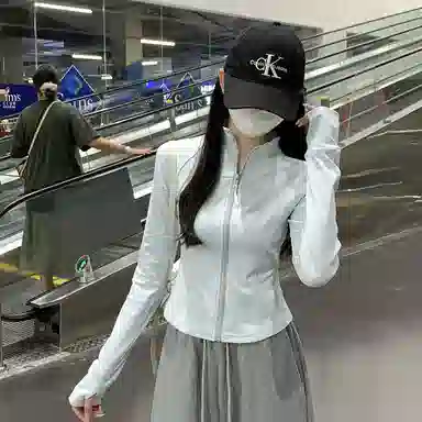 水中花 秋冬韩版修身百搭鱼骨设计舒适截短外套 女款