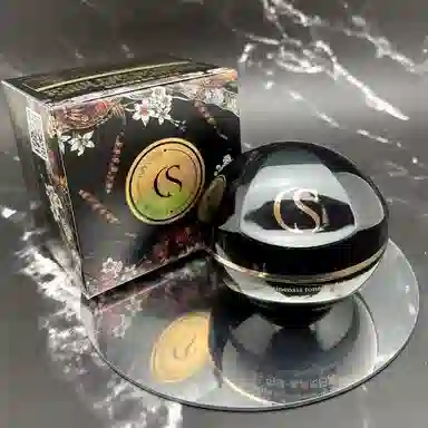 娇贝诗  虫草素颜贵妇膏面霜 保湿滋润补水