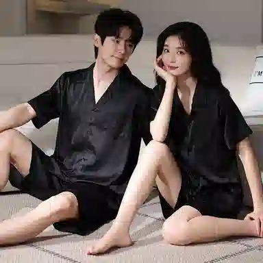 夏芬妍 简约高级感舒适凉感提花缎面冰雪丝翻领家居服亲肤休闲短袖短裤时尚可外穿夏季薄款睡衣套装 男女同款 黑色