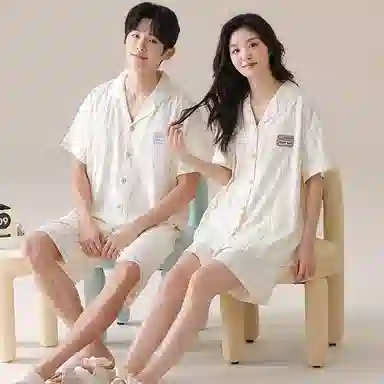 夏芬妍 简约休闲简约条纹云朵棉翻领舒适亲肤宽松短袖短裤时尚可外穿家居服睡衣套装 男女同款 杏色