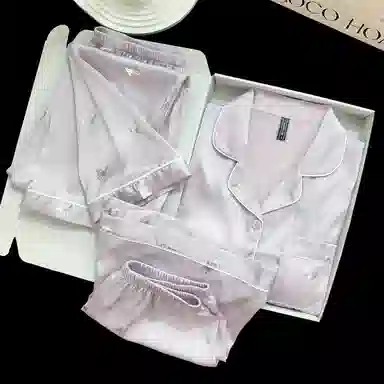夏芬妍 简约休闲高级感蝴蝶冰丝翻领带胸垫家居服舒适亲肤短袖可外穿睡衣套装 女款 紫色