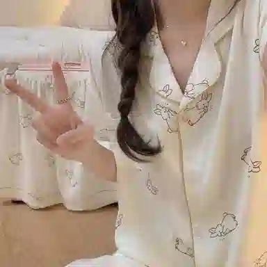 夏芬妍 柔软舒适幸运兔云朵棉翻领开衫家居服亲肤休闲短袖短裤可外穿睡衣套装 女款 杏色
