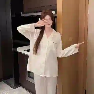 夏芬妍 时尚高级感纯色冰丝翻领家居服简约休闲舒适亲肤宽松长袖长裤可外穿睡衣套装 女款 杏色