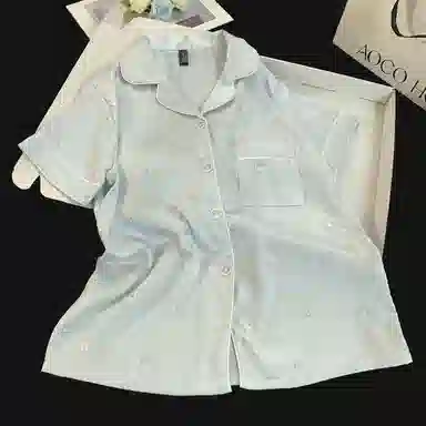 夏芬妍 舒适高级感法斗烫银冰丝翻领亲肤宽松凉感短袖三件套时尚简约带胸垫可外穿家居服睡衣套装 女款