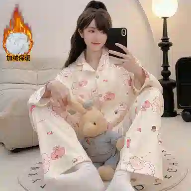 夏芬妍 舒适亲肤幸运兔满印德绒家居服加绒加厚保暖蓄温长袖长裤可外穿秋冬款睡衣礼盒 女款 杏色