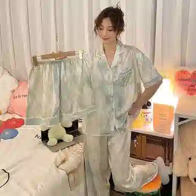 夏芬妍 裸感丝滑舒适柔软流光翻领冰丝短袖三件套简约可外穿家居服睡衣套装 女款 绿色