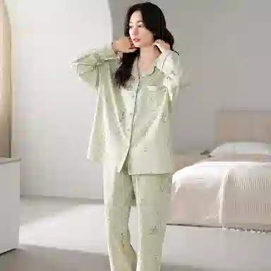 夏芬妍 休闲舒适简约高级感花卉千鸟格满印经典翻领开衫家居服宽松柔软亲肤长袖长裤可外穿睡衣套装 女款 浅绿色