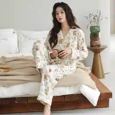夏芬妍 休闲舒适小熊碎花满印婴儿棉翻领开衫家居服柔软亲肤可外穿长袖长裤睡衣套装 女款 杏色