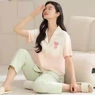 夏芬妍 时尚柔软亲肤爱心渐变色翻领开衫家居服简约休闲舒适短袖长裤可外穿睡衣套装 女款 渐变绿