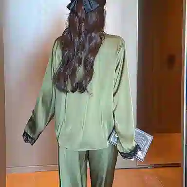 夏芬妍 简约休闲高级感翻领家居服舒适亲肤长袖长裤可外穿睡衣套装 女款 绿色
